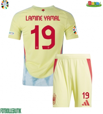 Spanien Lamine Yamal #19 Bortaställ Barn EM 2024 Kortärmad (+ Korta byxor)